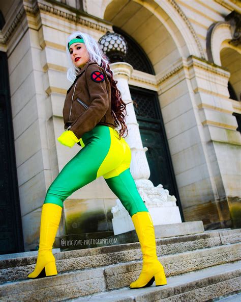 Rogue X Men By Madameblackwatch R Cosplaygirls