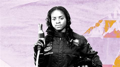 The first black female tire changer in nascar changing tires in races and practice. Brehanna Daniels Is the First Black Woman in a NASCAR Pit ...