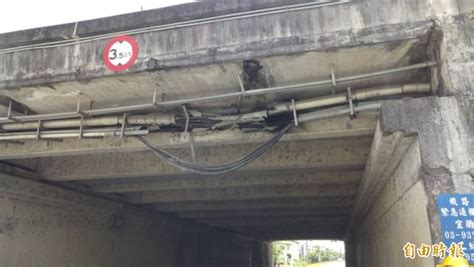 台北市 新北市 基隆市 宜蘭縣 桃園市 新竹市 新竹縣 苗栗縣 台中市 彰化縣 南投縣 雲林縣 嘉義市 嘉義縣 台南市 高雄市 屏東縣 花蓮縣 台東縣 澎湖縣 金門縣. 宜蘭5千戶停電 台電:電纜遭車輛勾損 將追肇事者 | 自由財經