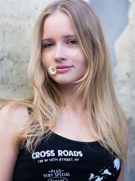 Emily Sc Model Agency Bookers 13 Bookers Hamburg