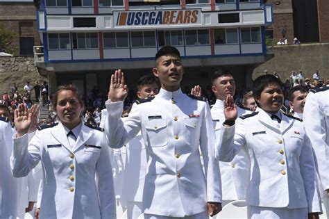 Coast Guard Academy Should Prepare Cadets For A Third Mate ‘credential