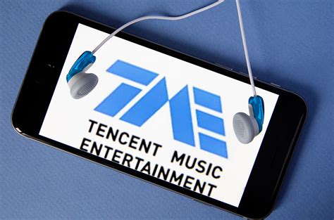 Warner Music Sony Entertainment Buy 200m Of Tencent Music Shares