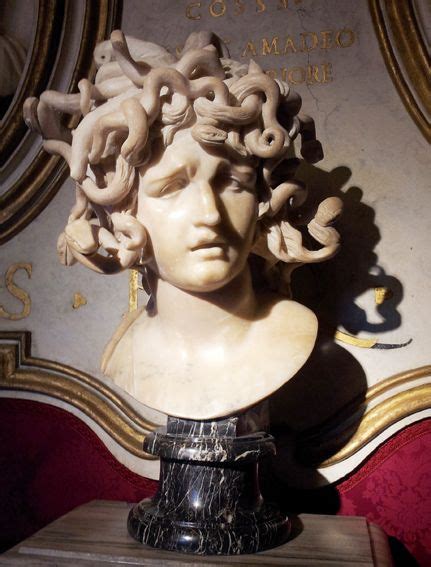 Busto Di Medusa 1644 1648 Greek Statue Statue Bernini