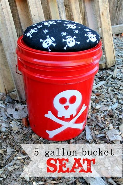 5 Gallon Bucket Hacks 25 Practical Uses On Your Homestead