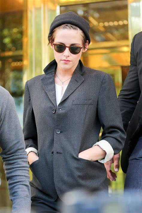 Check spelling or type a new query. Kristen Stewart Street Style Fashion - Out in New York ...