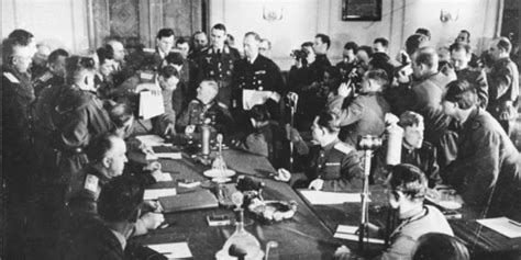 Mai erst begannen und danach folgten. 75. Gedenktag der Befreiung vom Nazi-Terror ...