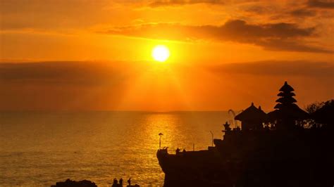 25 Tempat Sunset Di Bali Yang Indah Dan Eksotis