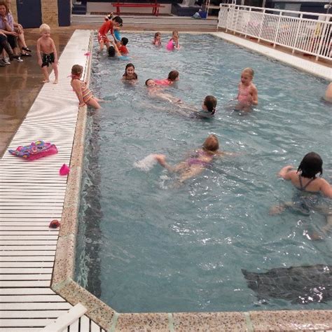 Columbia Swim Center And Splashdown Wilde Lake 10400 Cross Fox Ln