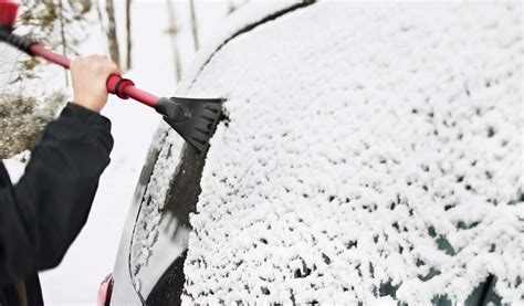The Best Methods For Defogging Defrosting And Removing Ice From Your