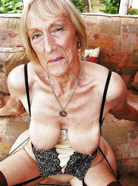 Grandmother Nutbuster S Nasty Granny Pics Xhamster