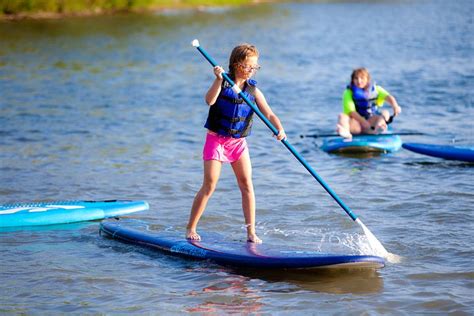 11 Best Stand Up Paddle Boards For Kids And Teenagers