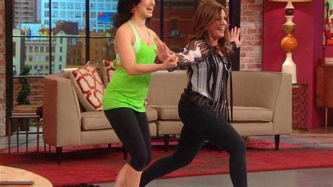 Rachaels Yoga Lesson With Hilaria Baldwin Rachael Ray Show