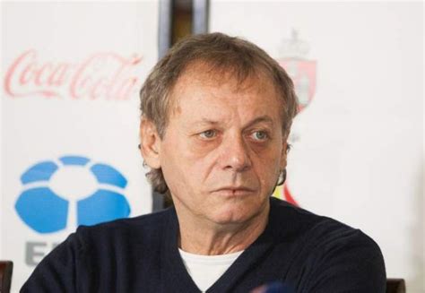 The site lists all clubs he coached and all clubs he played for. Ilie Balaci a murit chiar in bratele mamei sale