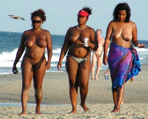 Hot Chubby Women Nude Palmes Est
