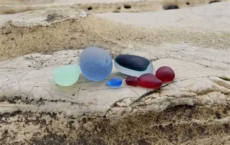 Beach Lust Sea Glass Collecting Beachcombing And Crafting