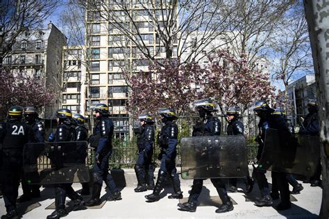 social visite ministérielle une compagnie de crs indisponible à cause de 48 arrêts de travail