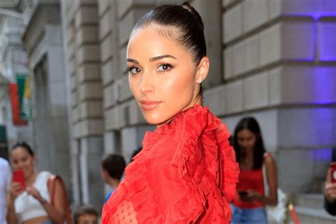 Olivia Culpo Opens Up About Battle With Depression Weight Loss