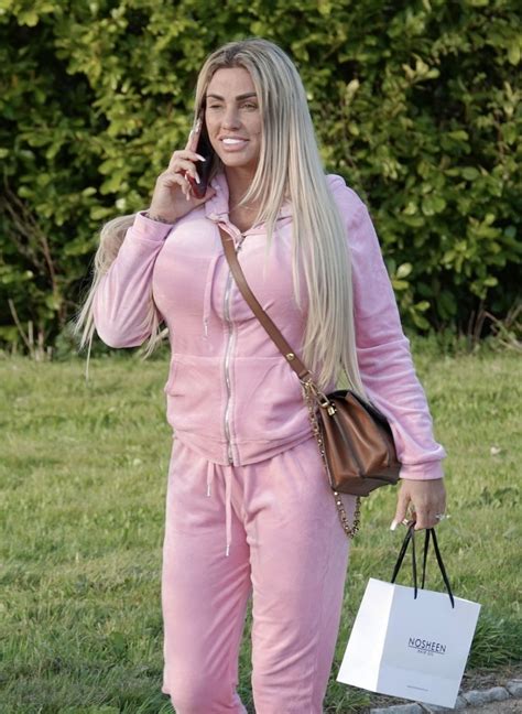 Katie Price In Comfy Outfit London 04 25 2022 • Celebmafia
