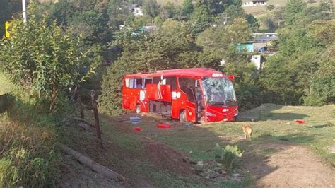 Reportan 18 Lesionados Tras Accidente De Autobús En Hidalgo Pasajeros Provenían De Eeuu Y Cdmx