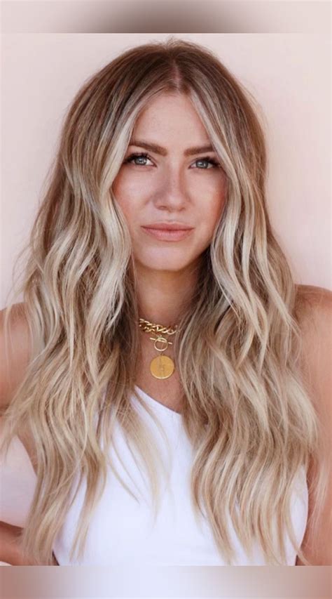 Flaunt Your Youthful And Feminine Vibes With This Long Textured Golden Blonde Hair Created By