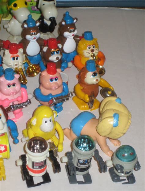 Walking Wind Up Toy Lot Tomy Animal Marching Band Snoopy Woodstock