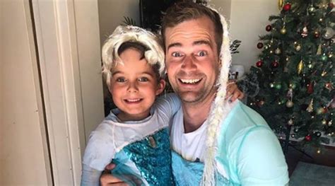 Dad, who dressed up as Elsa, now wants to make film on ...