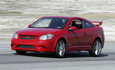 2008 Chevrolet Cobalt Ss First Drive Review Reviews Car And Driver