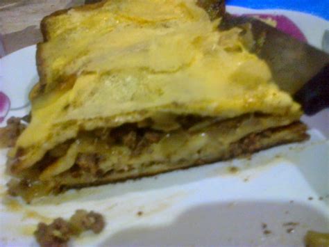 Aromanya yang wangi dan sedap ini tentu akan menggamit selera anda. Lasagna Roti (Ringkas dan lazat) - | ANAK KEDAH
