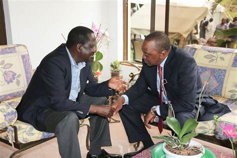 He is a celebrity politician. PHOTOS - Uhuru Visits Raila's Family