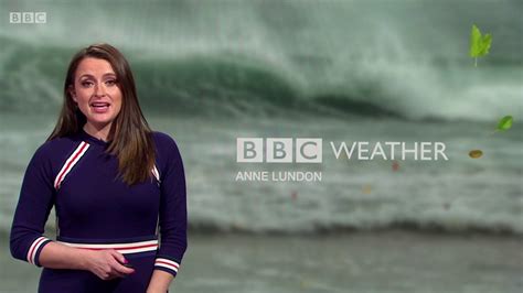 Laura Maciver And Anne Lundon Bbc Reporting Scotland Hd News And