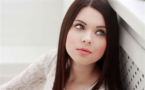 Brunette Eyes Face Model Beauty Hd Wallpaper Peakpx