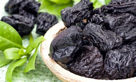 Top 5 Reasons To Eat Prunes Dried Plums Art Of The Home