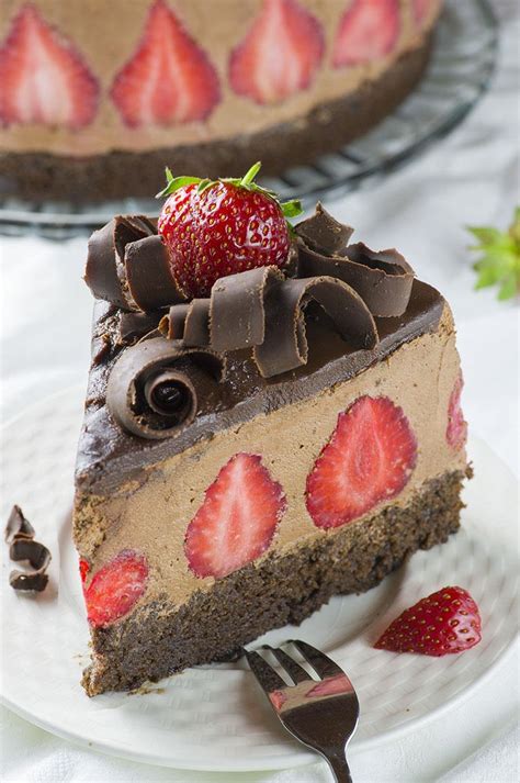 Strawberry Chocolate Cake Omg Chocolate Desserts