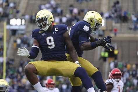 Abd, notre dame stadium yakınındaki otelleri online bulun. Notre Dame: Comparing 2020 To Past Strong Starts - Sports ...