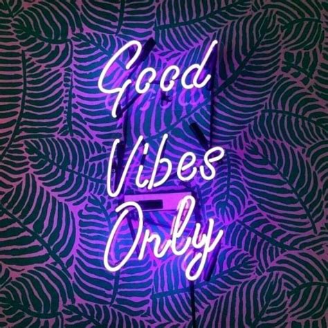 Good Vibes Only Neon Wallpaper Words Signs Good Vibes Neon Light