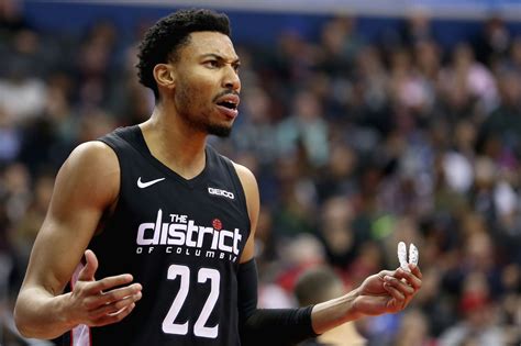 Reportedly earns around $26,011,913 as his yearly salary from washington wizards. REPORT: Wizards Trade Otto Porter to Chicago for Bobby ...