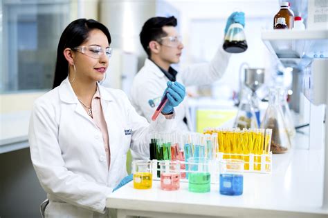 El Aporte De Los Bioquímicos Farmacéuticos En Los Laboratorios Blog
