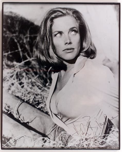 Hake S Bond Girl Pussy Galore Honor Blackman Framed Autographed Photo