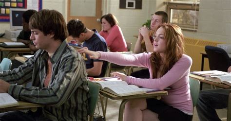 35 Things Every Girl Does When She Has A Crush