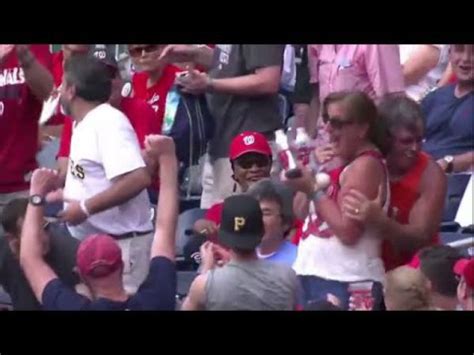 Fan Catches Foul Ball With 2 Drinks In Hands During Pirates Nationals Game