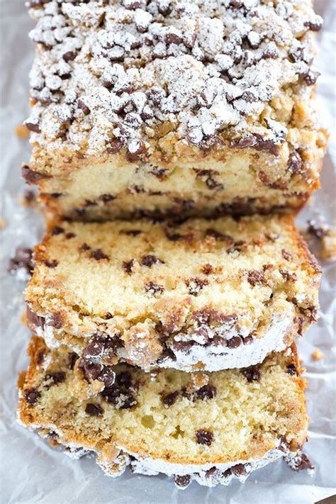 Vanilla extract, vegetable oil, white chocolate chips, baking powder and 2 more. Chocolate Chip Crumb Cake - Easy Food Delicious