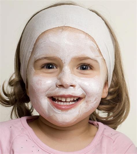 How To Make A Homemade Face Mask For Kids