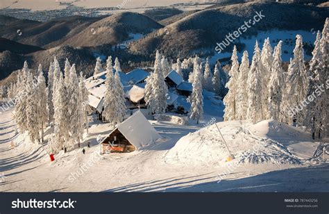 Wooden Chalets And Spectacular Ski Slopes In The Carpathianspoiana