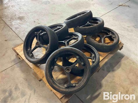 John Deere Planter Spoke Gauge Wheels Bigiron Auctions