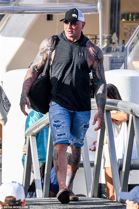 Guardians Of The Galaxy Star Dave Bautista Enjoys A Sydney Harbour
