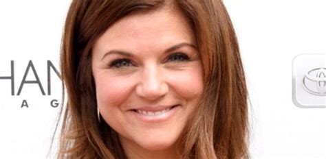 Tv Star Tiffani Thiessen Announces Pregnancy On Instagram Her Ie