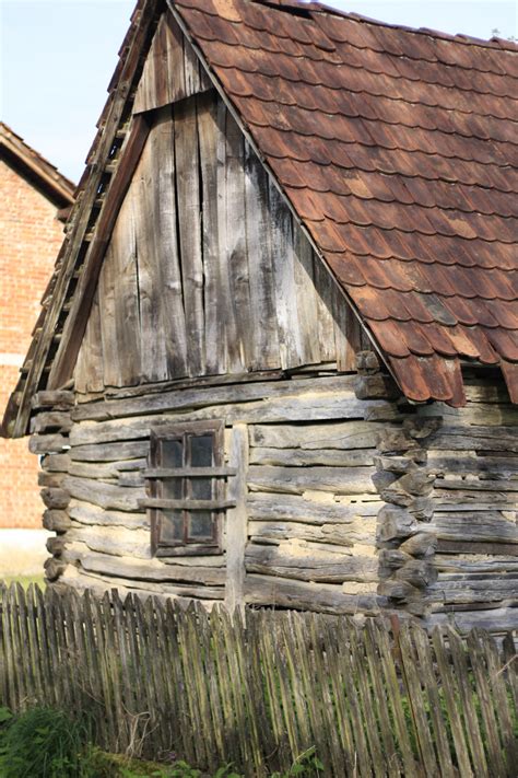 So the insulation would be above the car siding and below the steal roofing. Cabin Roof Construction & Cut And Stacking The Roof