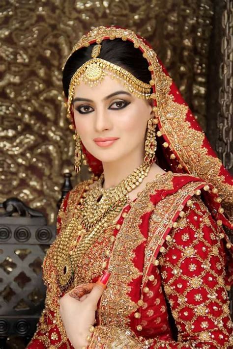 Indian Bridal Photos Indian Bridal Fashion Indian Bridal Outfits Bridal Pics Bridal Shoot