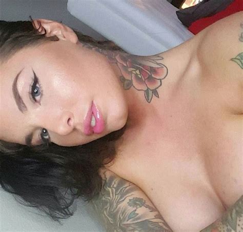 Christy Mack Pornostar Nos Deja Diosa De Curvas Y Tattoos Femme Taringa