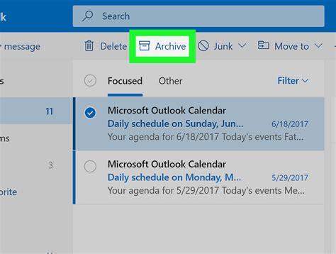 How To Archive Emails In A Microsoft Outlook Inbox Gambaran